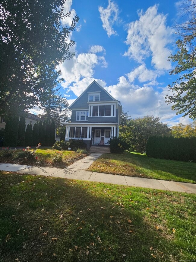 405 Main St in Wethersfield, CT - Building Photo - Building Photo