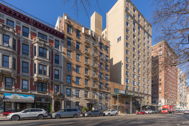 407 Central Park W in New York, NY - Foto de edificio - Building Photo