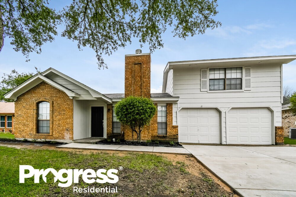 6210 Minuteman Ln in Arlington, TX - Building Photo