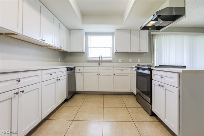 property at 64 Golfview Rd