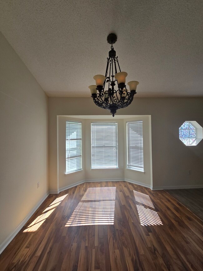 1262 SW Byron St in Port St. Lucie, FL - Building Photo - Building Photo