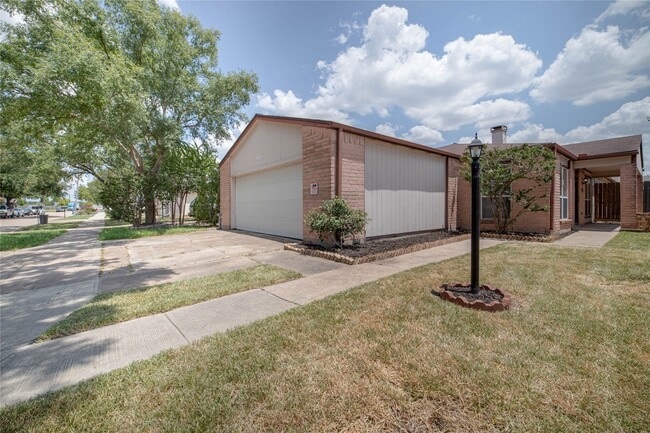 property at 8603 Dairy View Ln