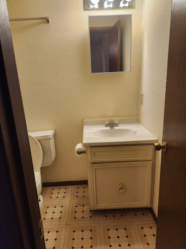 3030 Congress Blvd in Baton Rouge, LA - Building Photo - Building Photo