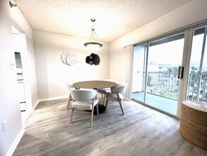 Waterview Rental in Fort Lauderdale, FL - Building Photo - Building Photo