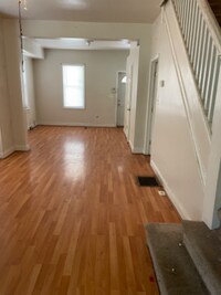 3800 Glenmore Ave photo'