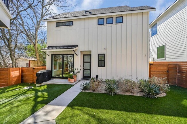 907 Redd St in Austin, TX - Building Photo - Building Photo