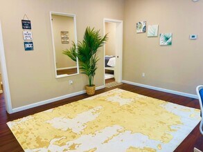 2621 Edwin St in Hamtramck, MI - Building Photo - Building Photo