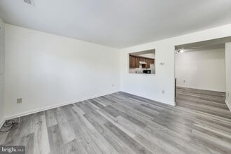 1764 Wilcox Ln, Unit 01-1216 in Silver Spring, MD - Building Photo - Building Photo