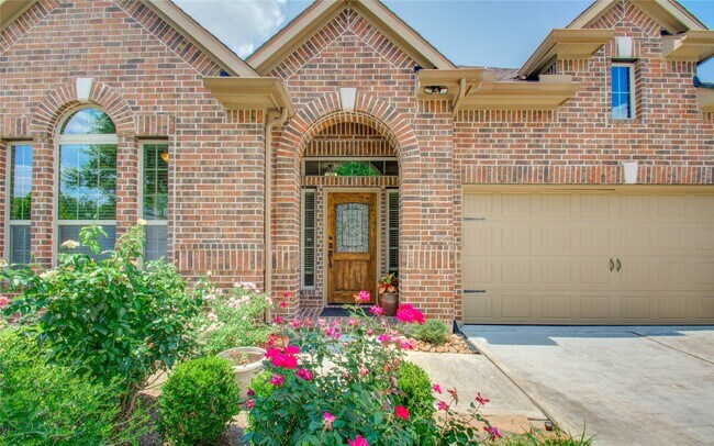 8215 Laughing Falcon Trail in Conroe, TX - Building Photo - Building Photo