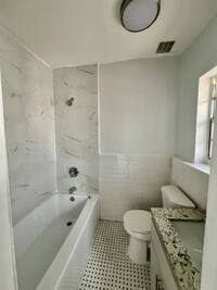 1648 NW 35th St, Unit 7 in Miami, FL - Building Photo - Building Photo