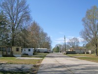 101 Carriage Hill Dr in Danville, VA - Foto de edificio - Building Photo