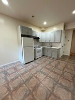 326 Bloomfield Ave, Unit 2 in Newark, NJ - Building Photo