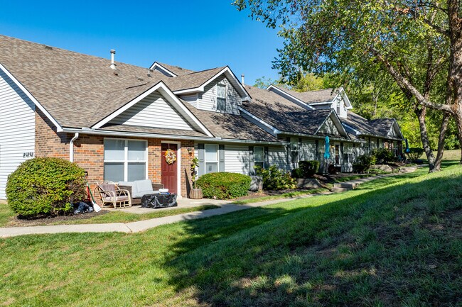 Covey Run Apartments in Miamisburg, OH - Building Photo - Building Photo
