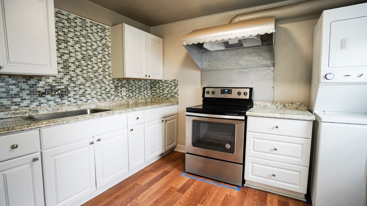 1126 Ryon St in Houston, TX - Building Photo