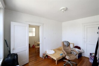 335 Harvard St, Unit 15 in Cambridge, MA - Building Photo - Building Photo