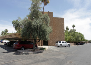 Bella Vista Senior Living in Mesa, AZ - Building Photo - Building Photo