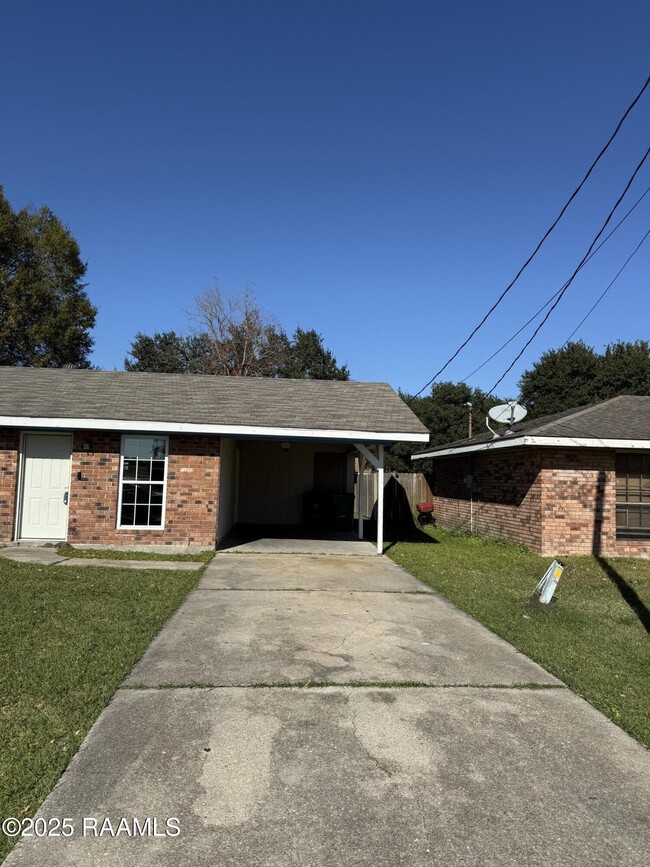 2606 Brenda Dr in New Iberia, LA - Building Photo - Building Photo