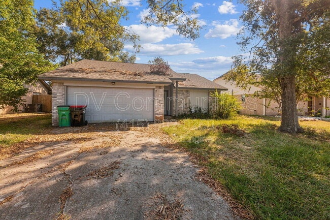 9830 Cherokee St in Baytown, TX - Building Photo - Building Photo