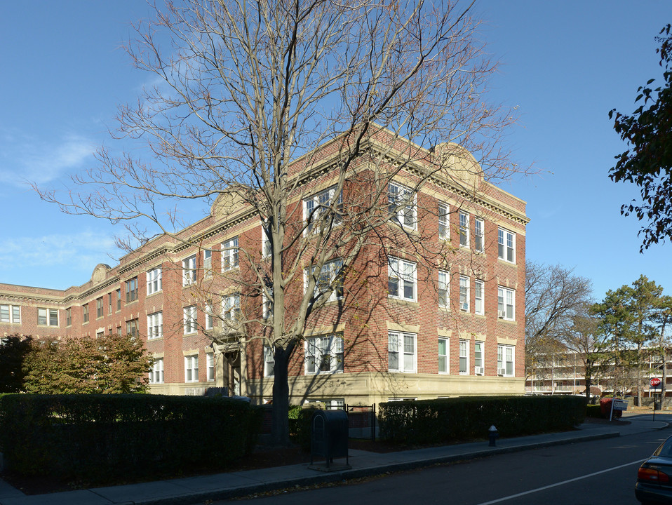 3 Greenway Ct in Brookline, MA - Foto de edificio