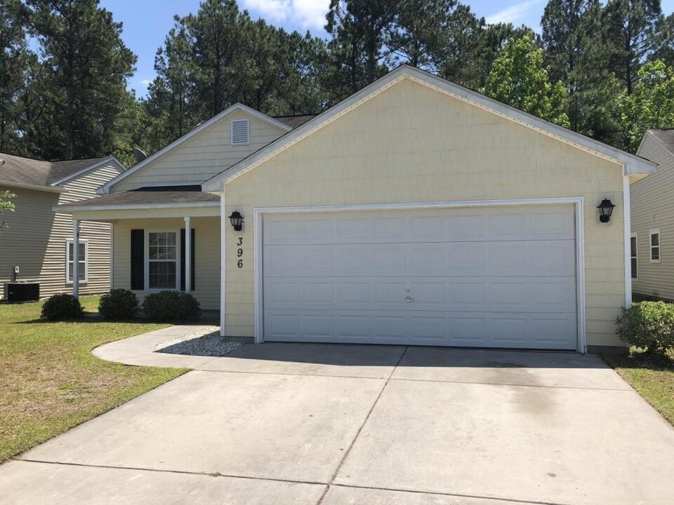 396 Bellegrove Dr in Myrtle Beach, SC - Building Photo