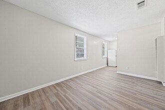 410 Carbon Cove in Memphis, TN - Building Photo - Building Photo