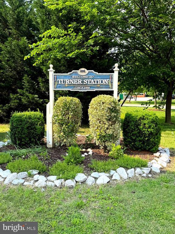 402 Avondale Rd in Dundalk, MD - Building Photo - Building Photo