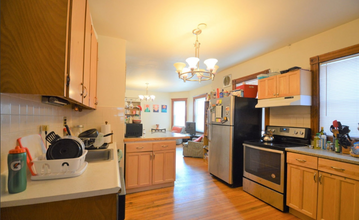 331 Faneuil St, Unit 1 in Boston, MA - Building Photo - Building Photo