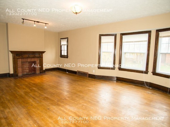 3430 Washington Blvd in Cleveland Heights, OH - Building Photo - Building Photo