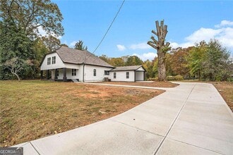 6219 Heardsville Rd in Cumming, GA - Building Photo - Building Photo