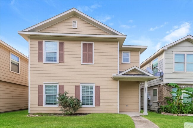 property at 1245 Verde Trails Dr