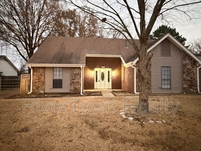 property at 2974 Crowell St