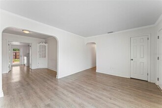 4011 W El Prado Blvd in Tampa, FL - Building Photo - Building Photo