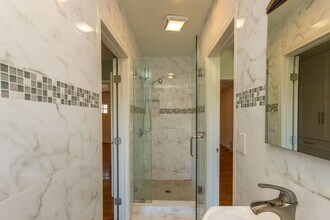 854 Oneonta Dr in South Pasadena, CA - Building Photo - Building Photo