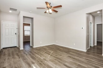 4845 S 243rd Dr in Buckeye, AZ - Foto de edificio - Building Photo