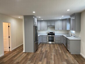 350 Palm Ave in Penngrove, CA - Building Photo - Building Photo