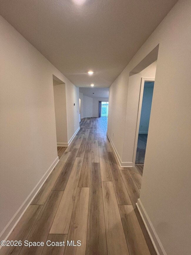 715 Hatton Ln SE in Palm Bay, FL - Building Photo - Building Photo