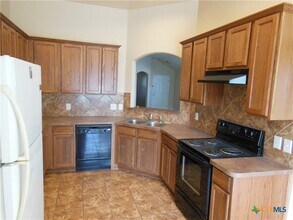 455 Roadrunner Ave in New Braunfels, TX - Building Photo - Building Photo