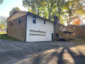 304 Gardner Rd in Powell, TN - Building Photo - Building Photo