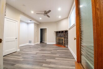 711 N 63rd St in Philadelphia, PA - Foto de edificio - Building Photo