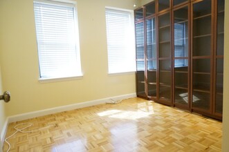 1415 Commonwealth Ave, Unit 504 in Boston, MA - Building Photo - Building Photo