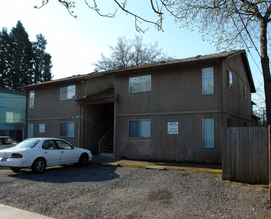 452 E 14th Aly in Eugene, OR - Building Photo