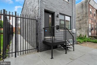 1309 S 32nd St in Philadelphia, PA - Building Photo - Building Photo
