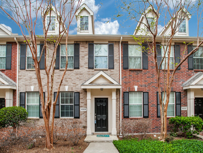 property at 4904 Heather Glen Trl