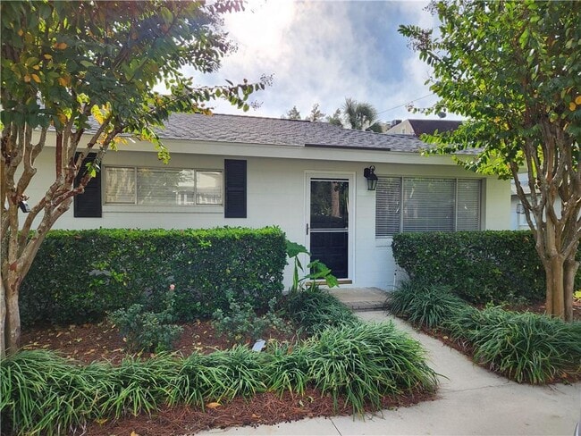1038 Ocean Blvd in St. Simons Island, GA - Building Photo - Building Photo