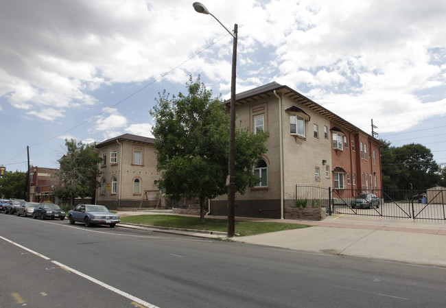 Avery Apartments in Denver, CO - Building Photo - Building Photo