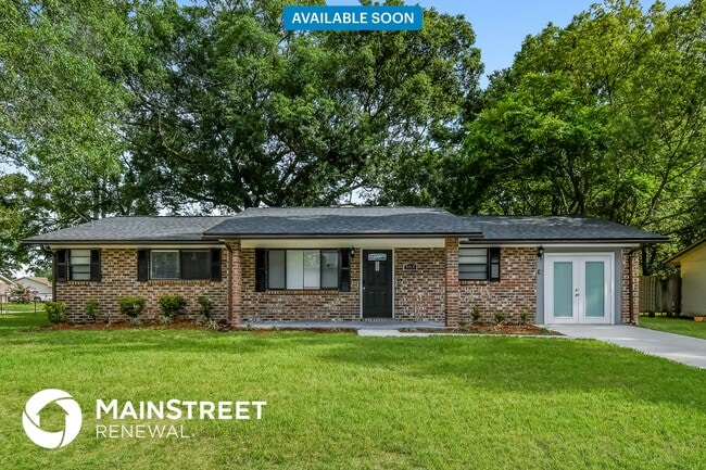 property at 9904 Moss Side Ln