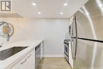 38 Elm St in Toronto, ON - Building Photo - Building Photo