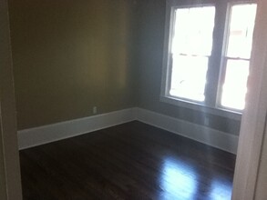 1237-1241 N Adams St in Tallahassee, FL - Foto de edificio - Building Photo
