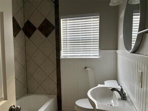 5704 Hiett Ct in Fort Worth, TX - Building Photo - Building Photo