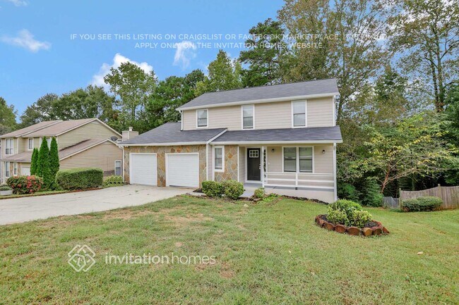 1006 Chapman Cir in Stone Mountain, GA - Building Photo - Building Photo